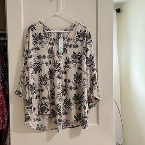 NWT Fun 2 Fun size 3x floral top.